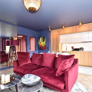 Luxury La Vie En Rose Jacuzzi Terrasse Parking Apartment Paris