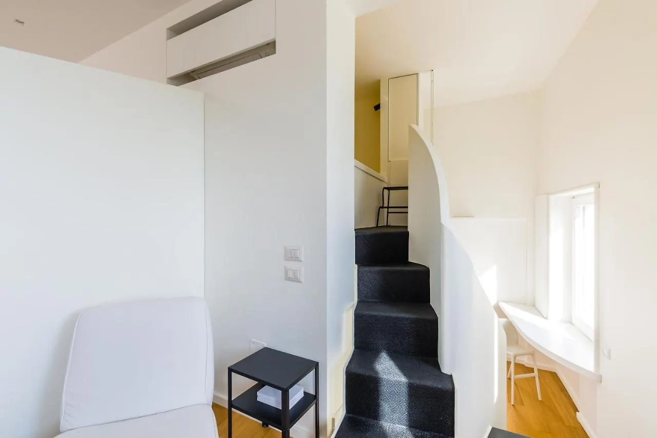 Seaview Terrace 360°& Elegant Loft Apartment Naples Italy