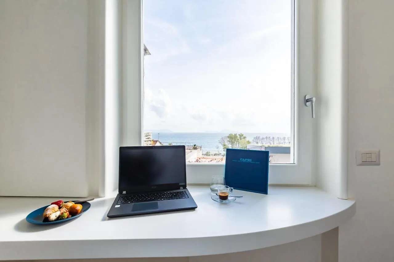 Seaview Terrace 360°& Elegant Loft Apartment Naples 0*,  Italy